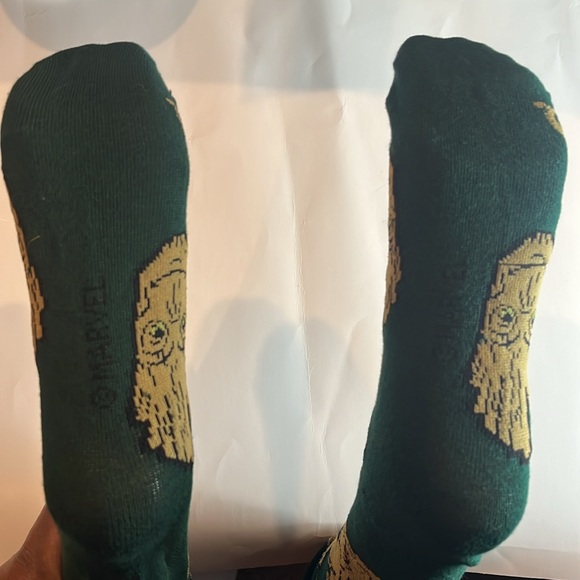 ❤️ Marvel Green Groot Mens Novelty Socks 6-12 NWT - Picture 7 of 8